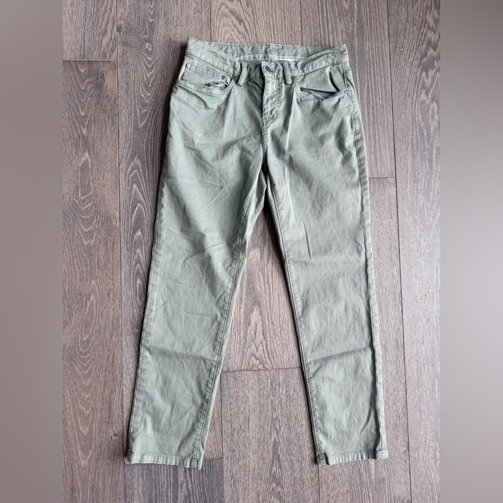 Brooks Brothers Slim Fit Chino Pant in Olive Size 32